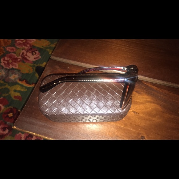 Bottega Veneta Women’s Sunglasses - Picture 2 of 3